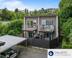 Modern, Low-Maintenance Living – Walk to the CBD