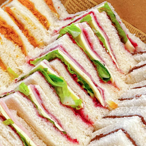Products: Kids Sandwich Tray