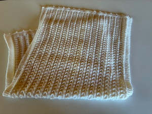 Hand Knit Market Place: Hand Knit Heirloom Baby Blanket (Ref Hei)