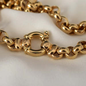 Gold Chains: 9ct Yellow Gold Belcher with Bolt Ring - 50cm