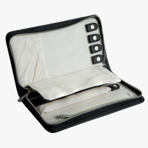 Jewellery Boxes 1: Black Jewellery Wallet