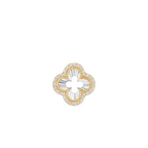 Diamond Clover Pendant - 9K WG - TDW= 0.15