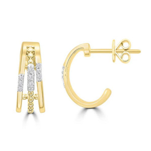 Diamond Earrings 1: Diamond Stud Earrings with 0.07ct Diamonds in 9ct Yellow Gold