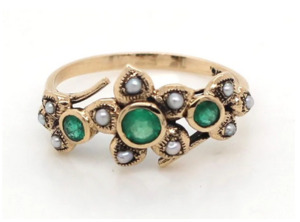 Coloured Stone Collection1: Emerald & Pearl Antique Style Flower Dress Ring