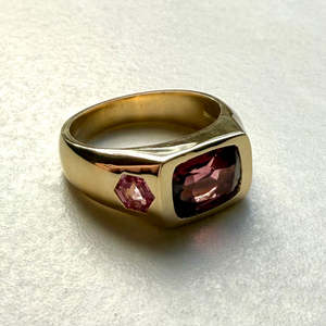 New Collection: 9ct Yellow Gold Rhodolite Garnet & Pink Sapphire Signet Ring