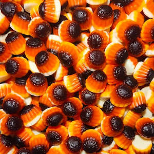 Halloween Lollies: Gummy Cream Caramels