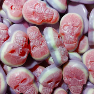 Purple Lollies: Giant Filled Skulls