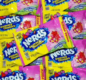 Lollies: Nerd Gummy Clusters Cherry Lemonade Blitz 85g Sharepack