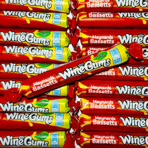 Gummy Lollies: Maynards Bassetts Wine Gums 52g Roll