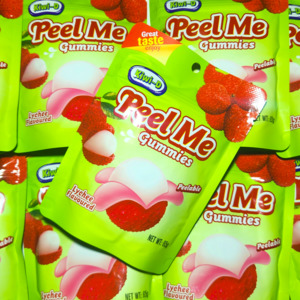 Novelties: Peel Me Lychee 65g (24pcs)