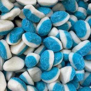 Sugared Blueberry Puffs (Brazil)