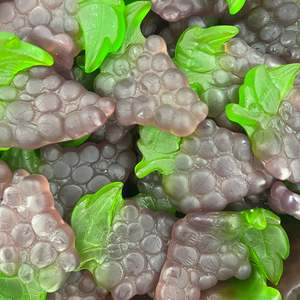 Giant Gummi Grapes