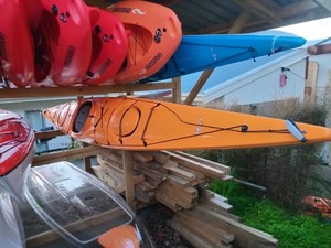 Products: Delta 17 Performance Tourer Kayak Bargain - Canoe & Kayak