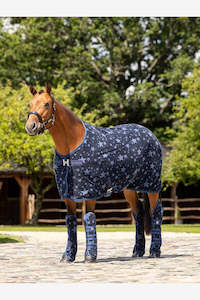 Products: LeMieux Pony Fleece Travel Rug
