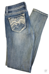 Grace In L A 1: Grace In La Feather Zag