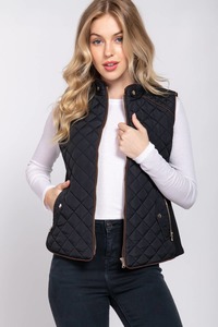 Casual Clothing: Quilted vest with suede piping - Black