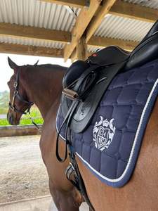 Saddle Blankets Pads: Dressage Saddle Blanket – Full
