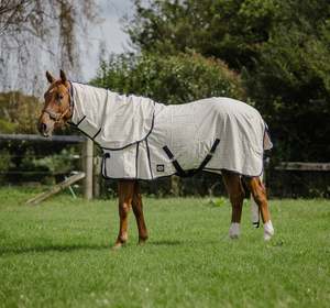 Horse Summer Rugs: Red/Navy Check Tail Bag Summer Detachable