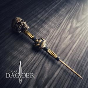 Accessories Cigar Daggers Cigar Nubbers: Cigar Dagger - Slither Antique Gold