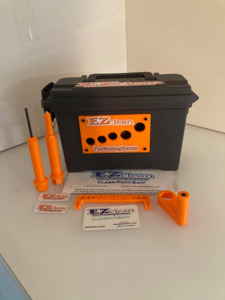 Tyre Glue Accessories: EZclean RC Tire Washing Station