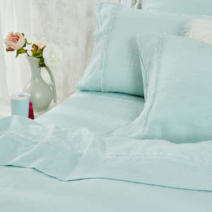 Products: Royal Albert Ivy Linen Sheet Set