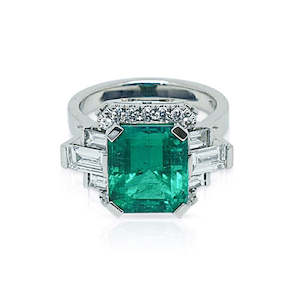 Collections Portfolio: 5.2ct Colombian Emerald