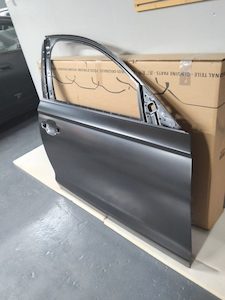 Audi: Genuine RH Front Door Skin Shell Audi RS6 S6 A6 C7 4G 2011–2018 New