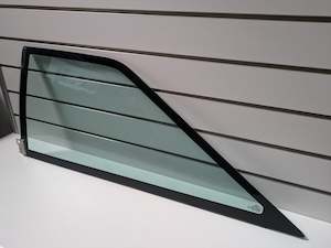 Audi: Genuine LH Rear Quarter Glass AUDI Coupe S2 Coupe series B3 B4 1988-1997 Used