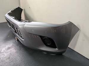 Genuine Front Bumper Toyota Hilux AN110/120/130 2015-2024 Used