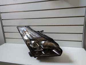Genuine RH Headlight HID Nissan GTR R35 2007 - 2013 Used