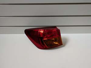 Genuine Left outer Tail light Lexus IS Pre Facelift XE20 2005-2008 Used