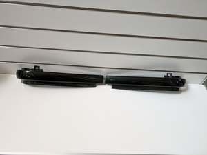 Wheels Rims: Genuine LH & RH Finisher Trim Molding Land Rover Discovery L318 1998 - 2001 Used