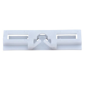 Products: Toyota Windscreen Clip - CC13413