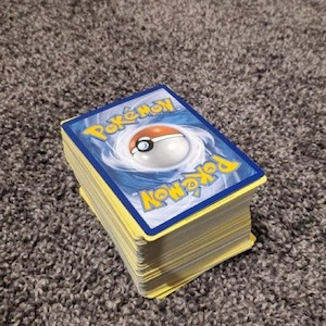 Products: Pokemon - 100x Assorted Cards - Cardtopia NZ