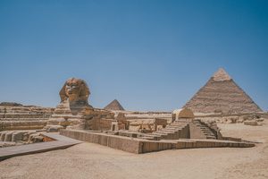 Landscape: Pyramids & Sphinx of Giza, Egypt
