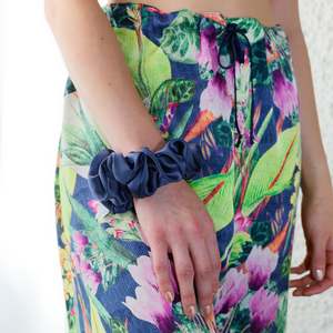 Silk Accessories: Silk Scrunchie Navy