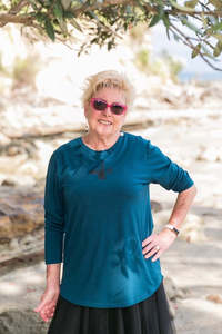 Products: Classic Curved Hem Top