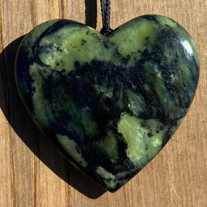 Douglas Creek Pounamu Heart Pendant - Large