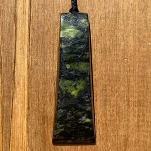 Douglas Creek Pounamu Pendant