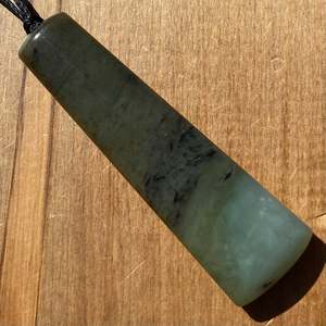 Inanga Pounamu Toki Pendant