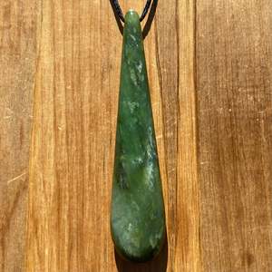 Pounamu Roimata Pendants: Kawakawa Greenstone XL Roimata Pendant