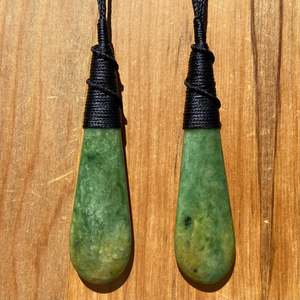 Marsden Flower Jade Roimata Pendant Set