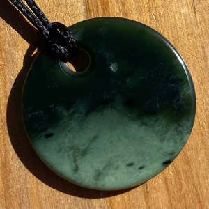 Kawakawa Pounamu Porohita Disc Pendant - Medium