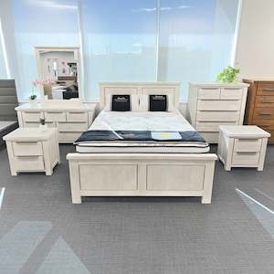 Bedroom Suite: West 6 Piece Bedroom Suite