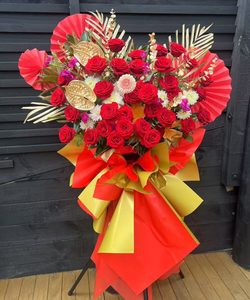 Red Gold flower stand 奥克兰开业花篮 - Casa Event