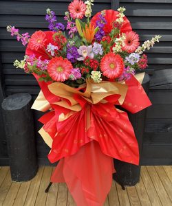 Red Grand Opening flower stand 开业花篮 - Casa Event