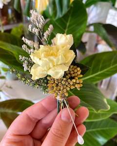 featured: Floral Buttonhole