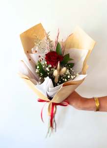 Homepage Flowers: Cupid's Rose