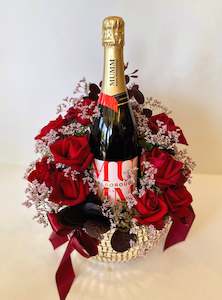 Alcohol: Be Mine | Deluxe designer bowl feat. Pink Shimmer Gin / Brut Rosé