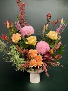 Sunday Kind of Love | Floral arrangement